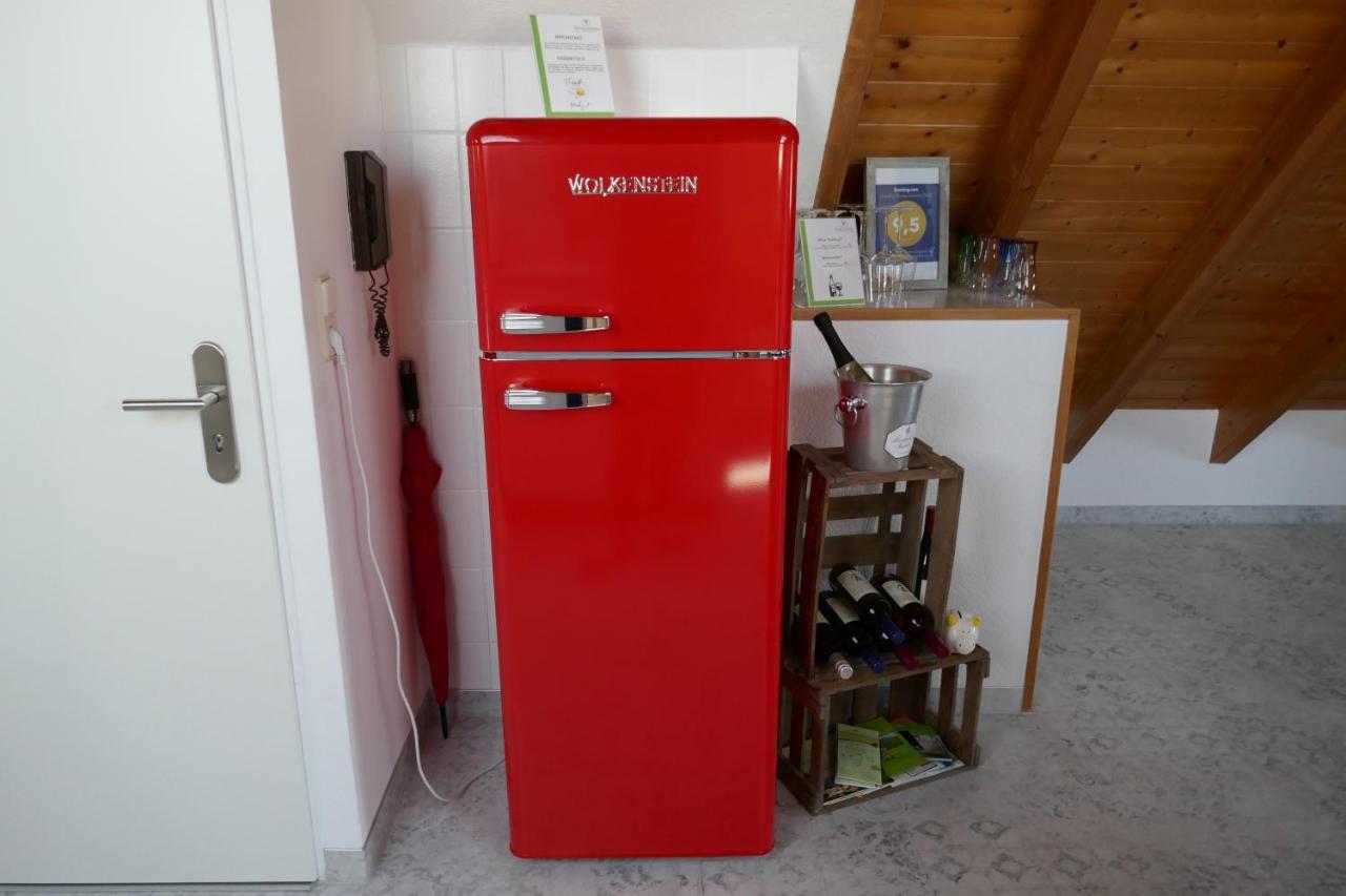 Moderne 2 Zi - Fewo Weinbergliebe Am Tuniberg Zwischen Freiburg Und Frankreich Merdingen Esterno foto
