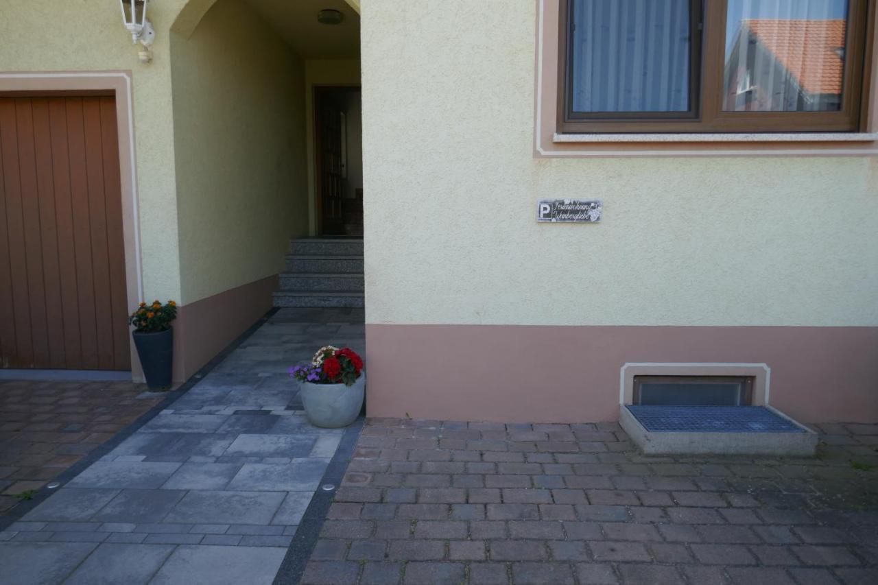 Moderne 2 Zi - Fewo Weinbergliebe Am Tuniberg Zwischen Freiburg Und Frankreich Merdingen Esterno foto
