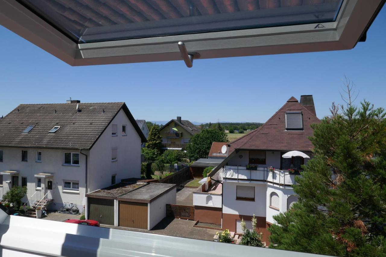 Moderne 2 Zi - Fewo Weinbergliebe Am Tuniberg Zwischen Freiburg Und Frankreich Merdingen Esterno foto